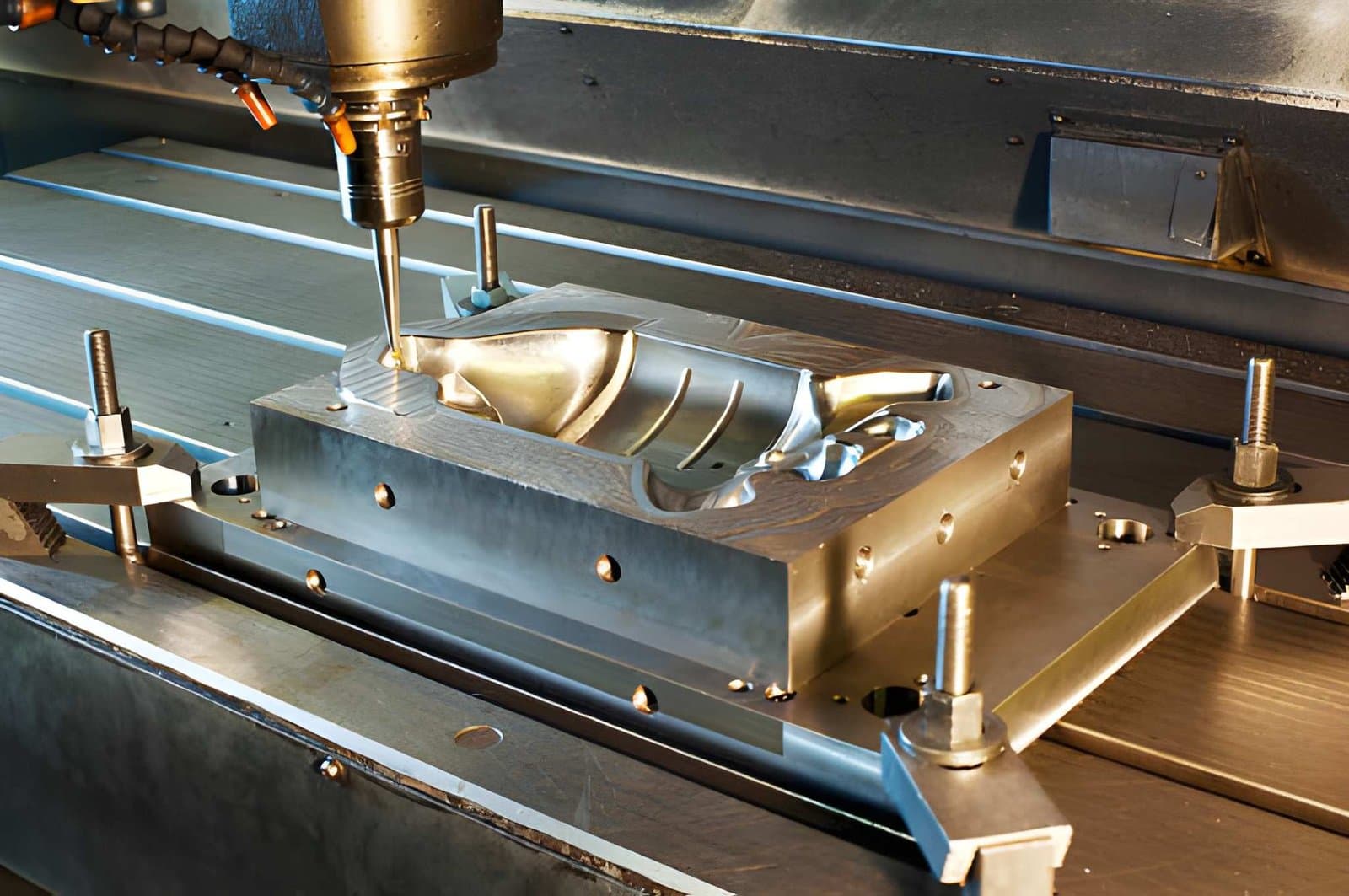 Die,Mould & Tooling Solutions