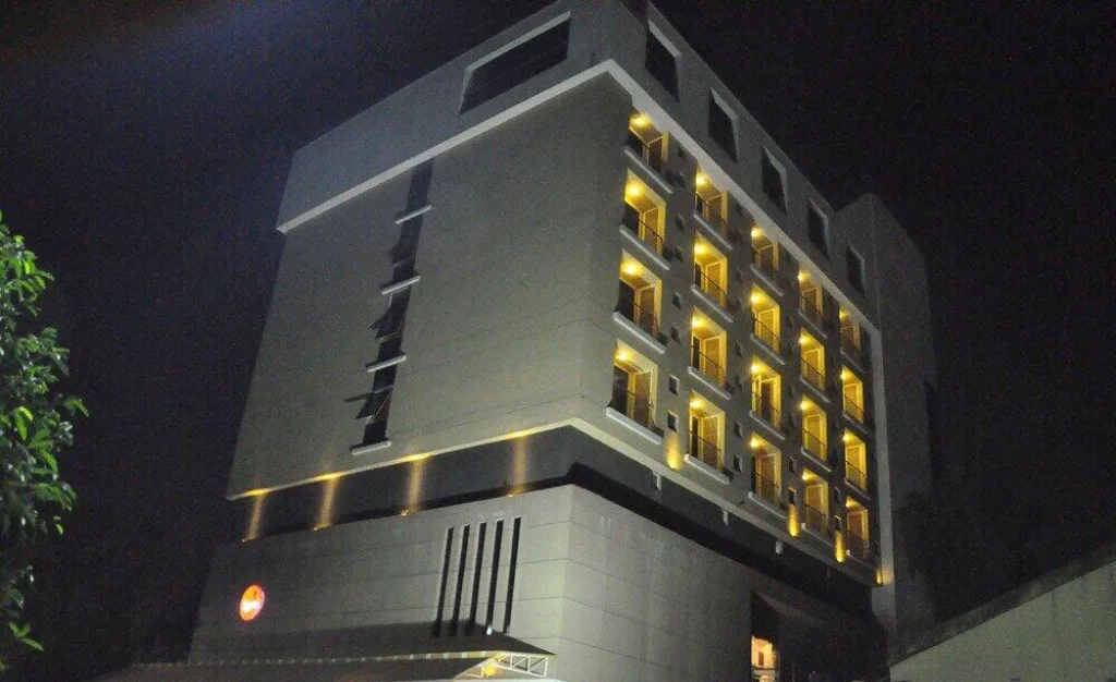 Spree Shivai Hotel Pune - 3*